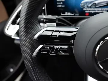 Mercedes-Benz E 200 4M AMG-Sport Super Pano Night 20