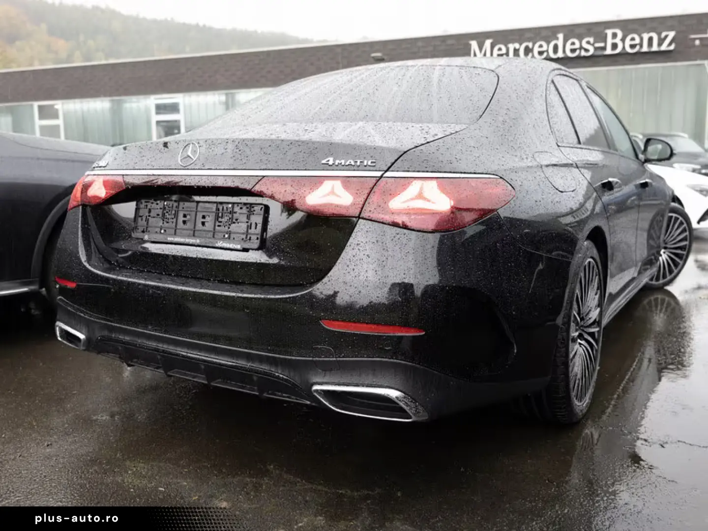 Mercedes-Benz E 200 4M AMG-Sport Super Pano Night 20