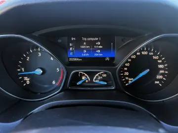 FORD Focus 1.5TDCi Business