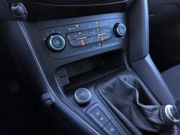 FORD Focus 1.5TDCi Business