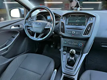 FORD Focus 1.5TDCi Business