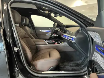 BMW i7 M70 xDrive M Sport