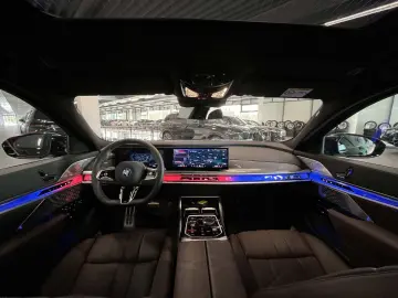BMW i7 M70 xDrive M Sport