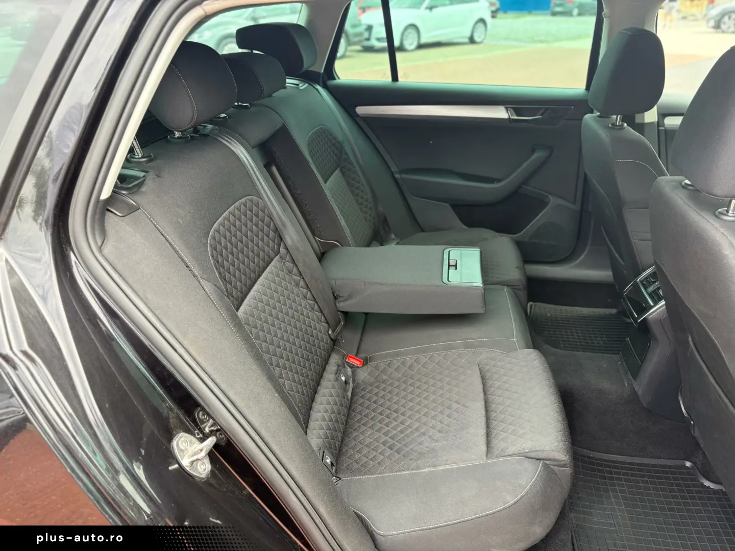 Skoda Superb 2020 – 1.6D