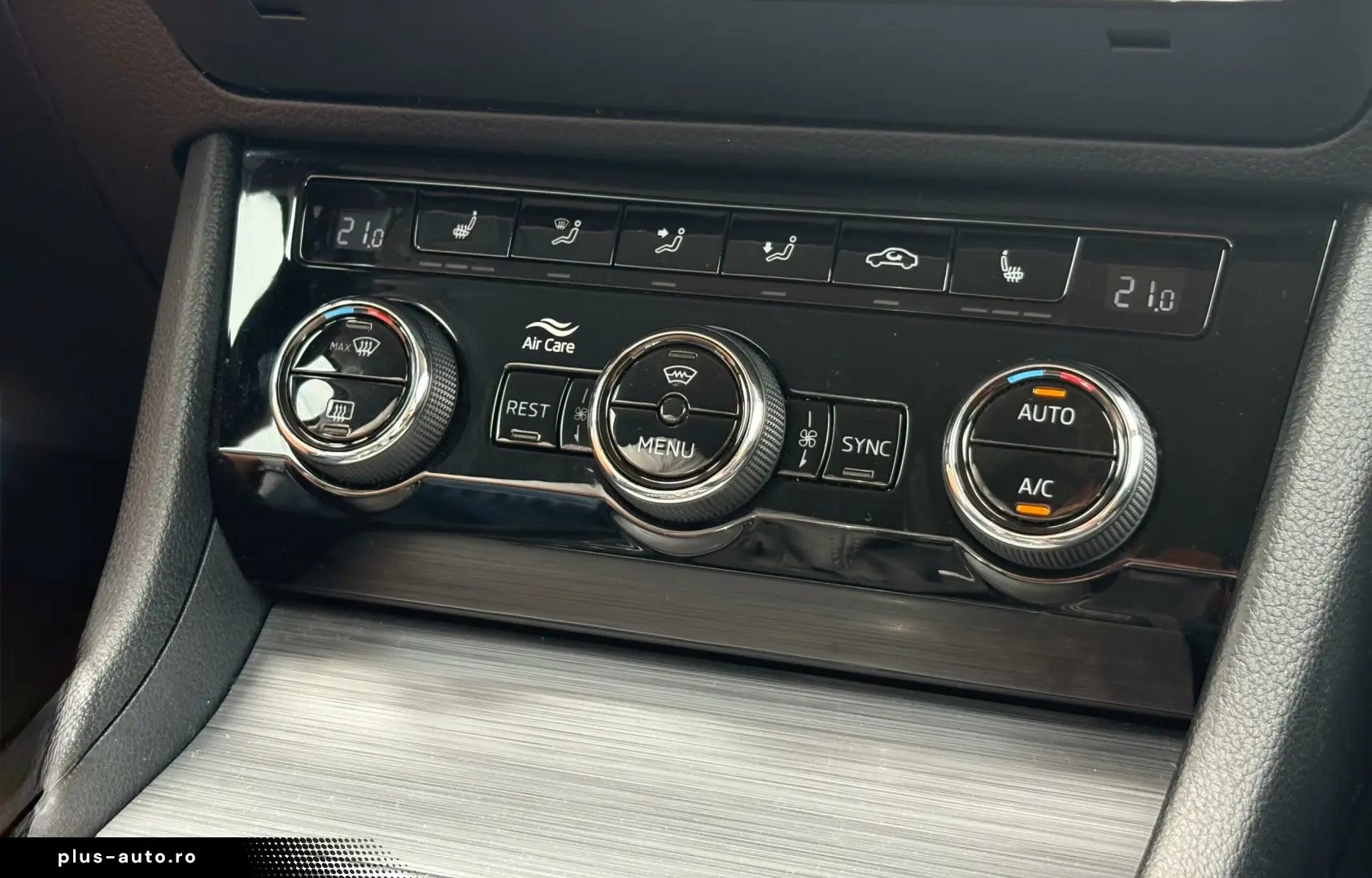 Skoda Superb 2020 – 1.6D