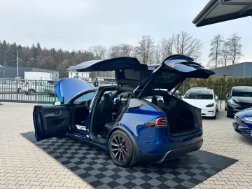 TESLA MODEL X PLAID   HARWARE 4   6SEAT   22