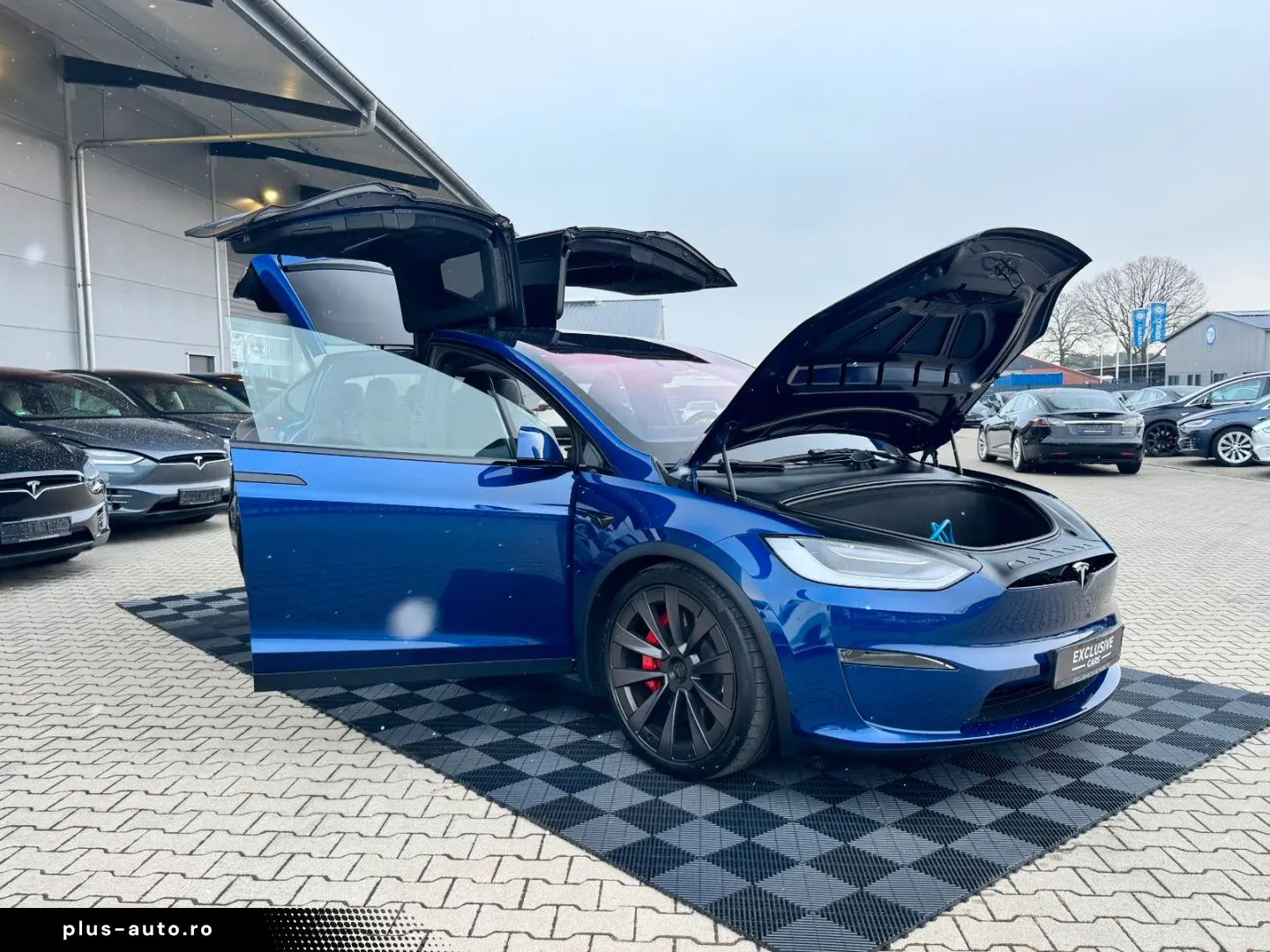 TESLA MODEL X PLAID   HARWARE 4   6SEAT   22