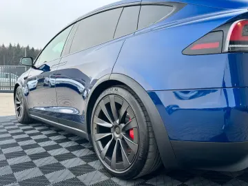 TESLA MODEL X PLAID   HARWARE 4   6SEAT   22
