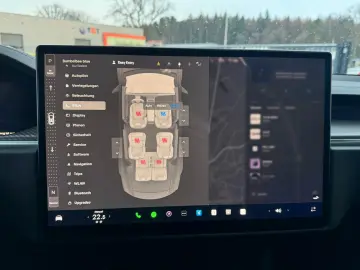TESLA MODEL X PLAID   HARWARE 4   6SEAT   22