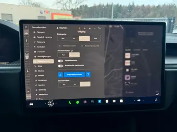 TESLA MODEL X PLAID   HARWARE 4   6SEAT   22