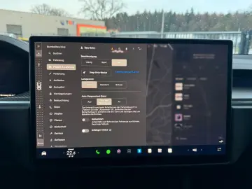 TESLA MODEL X PLAID   HARWARE 4   6SEAT   22