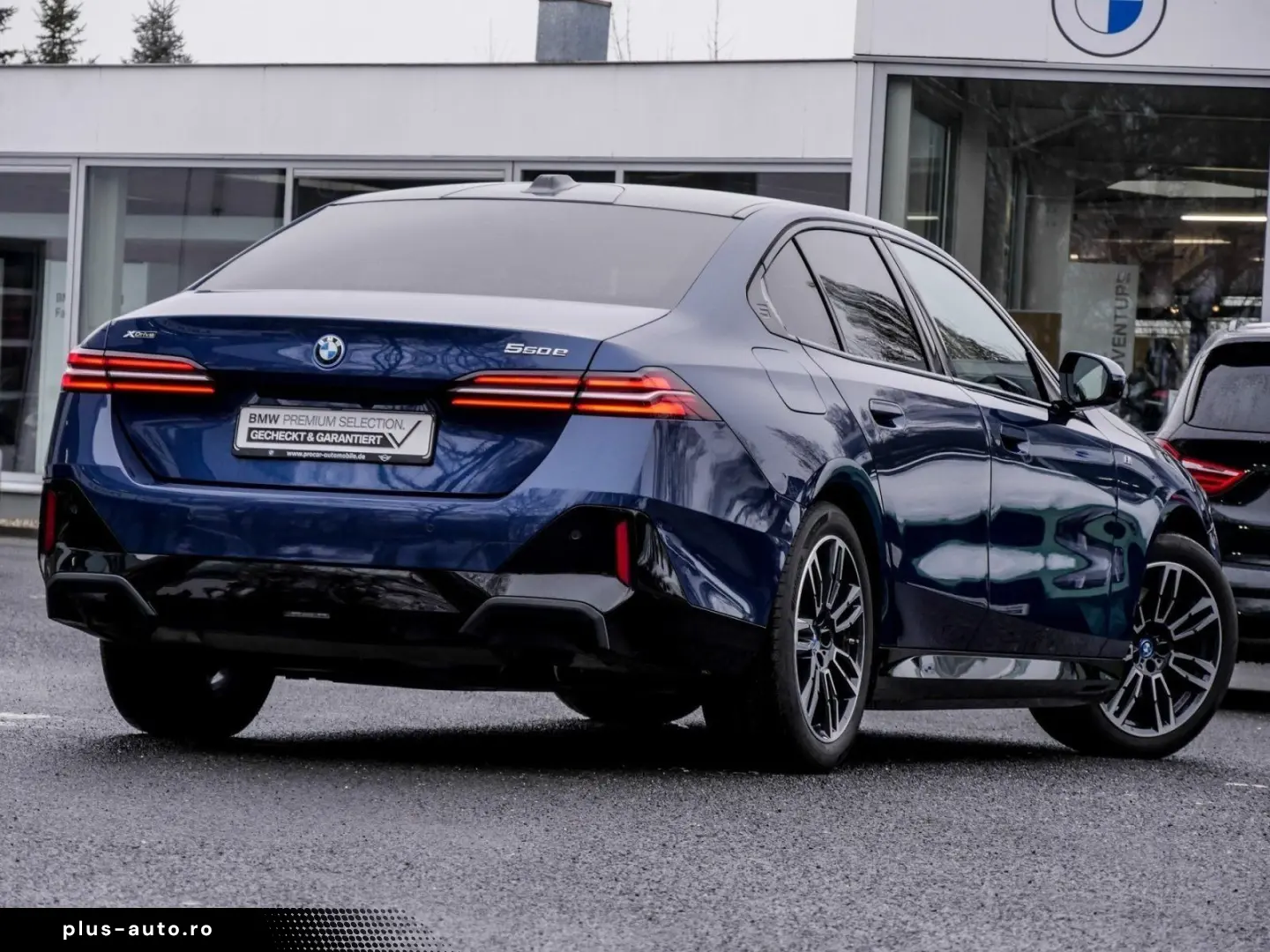 BMW 550e xDrive M SPORT B&W AHK PANO HuD DA PROF 360