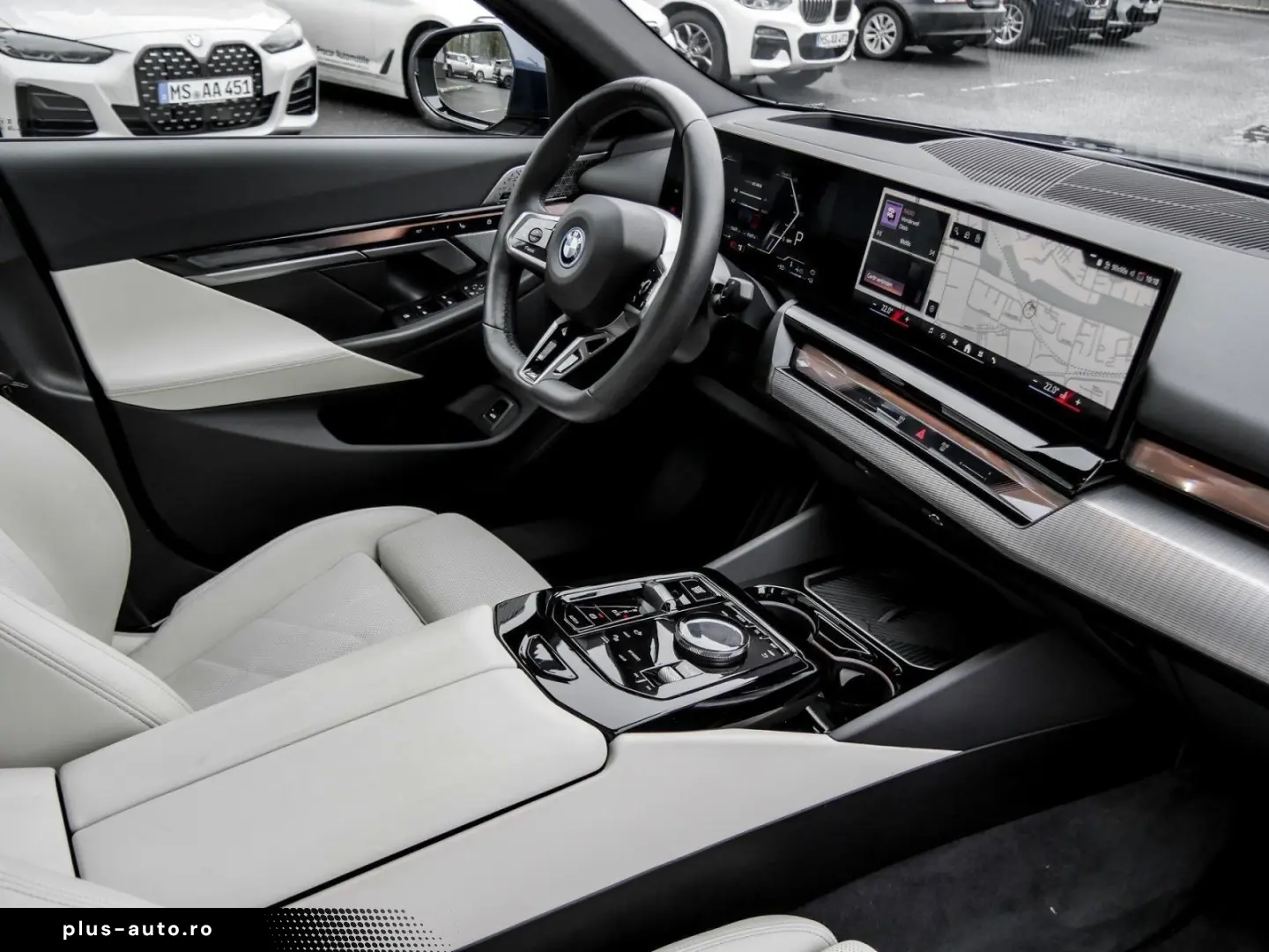 BMW 550e xDrive M SPORT B&W AHK PANO HuD DA PROF 360