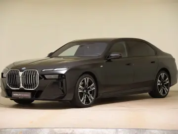 BMW i7 xDrive60 M Sport HUD ACC 360  Keyless B&W LED