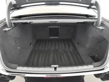 BMW i7 xDr60 MSp HUD ACC 360  Keyless B&W SkyLo