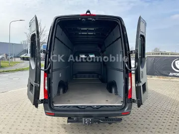 MERCEDES-BENZ Sprinter III Kasten RWD 317