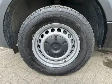 MERCEDES-BENZ Sprinter III Kasten RWD 317