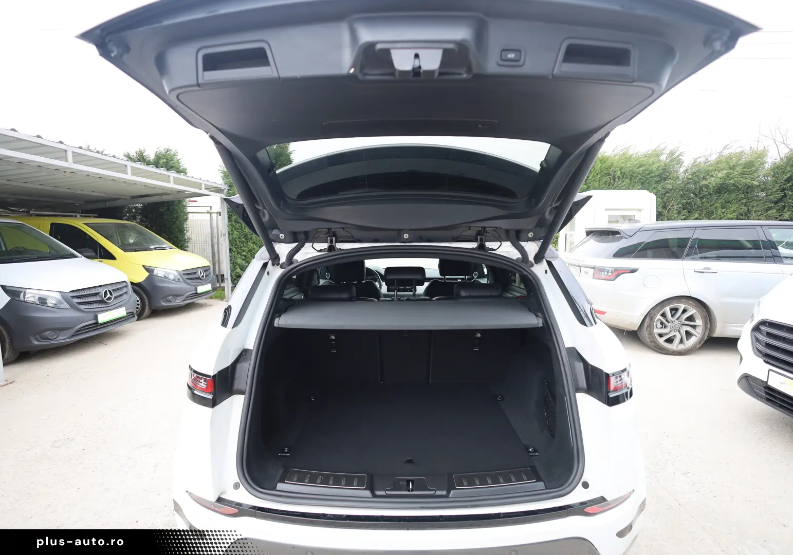 Land Rover Range Rover Evoque 2.0 D  R-Dynamic MHEV