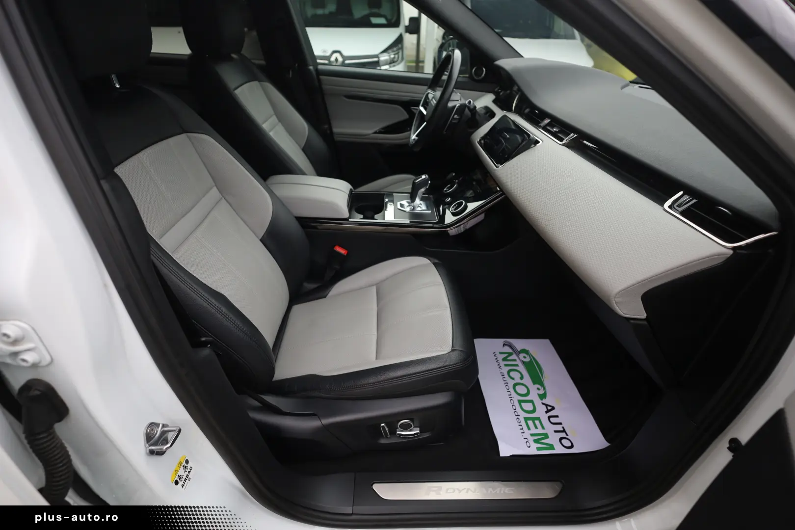 Land Rover Range Rover Evoque 2.0 D  R-Dynamic MHEV
