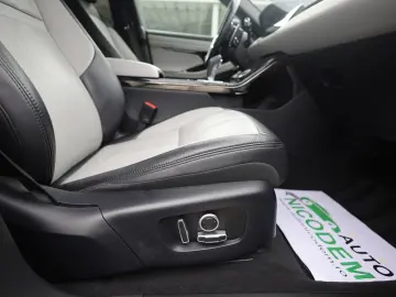 Land Rover Range Rover Evoque 2.0 D  R-Dynamic MHEV