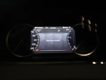 Land Rover Range Rover Evoque 2.0 D  R-Dynamic MHEV