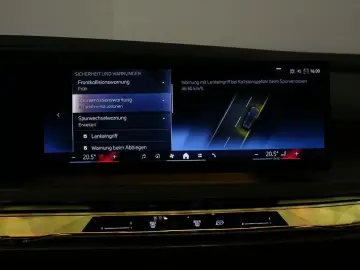 BMW i7 xDr60 ExecLounge TV SkyLounge Massage Ventil
