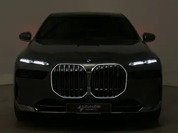 BMW i7 xDr60 ExecLounge TV SkyLounge Massage Ventil