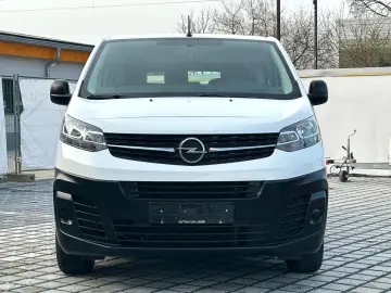 OPEL Vivaro Kombi M 9-SITZER