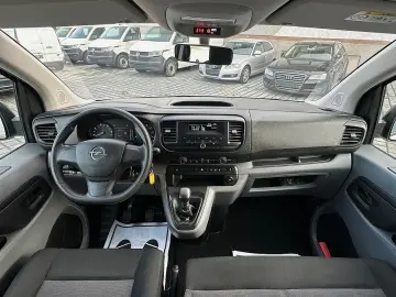 OPEL Vivaro Kombi M 9-SITZER