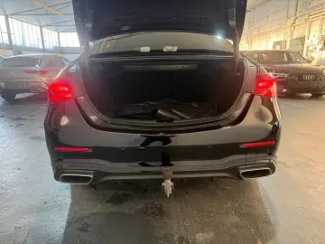 MERCEDES-BENZ C 220 dC Limousine  AMG Line Night LED AHK