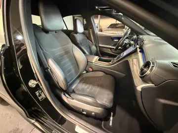 MERCEDES-BENZ C 220 dC Limousine  AMG Line Night LED AHK