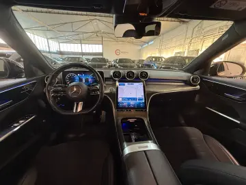 MERCEDES-BENZ C 220 dC Limousine  AMG Line Night LED AHK