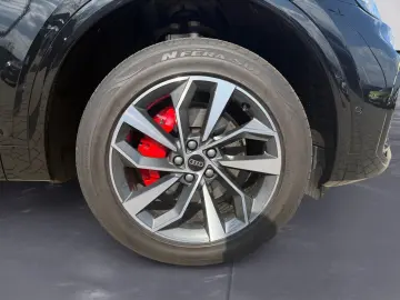 AUDI Q5 45 TFSI Sportback quattro S tronic S line AHK