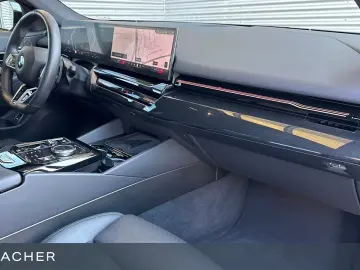 BMW 520i A Lim M-Sport Autom  LHZ  DAB  Keyless