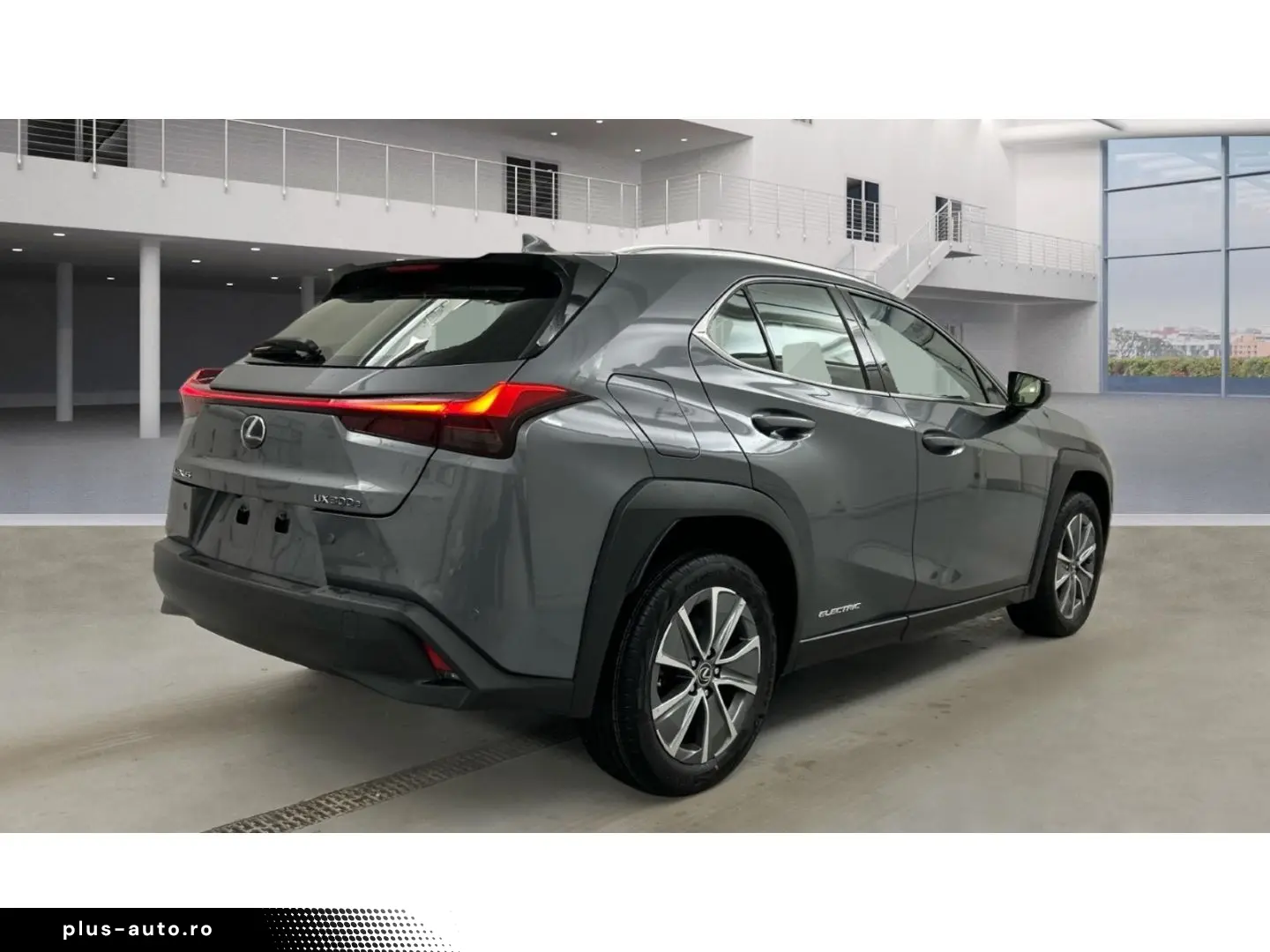 LEXUS UX 300e Luxury Line 360 Grad Kamera Mark Levinso