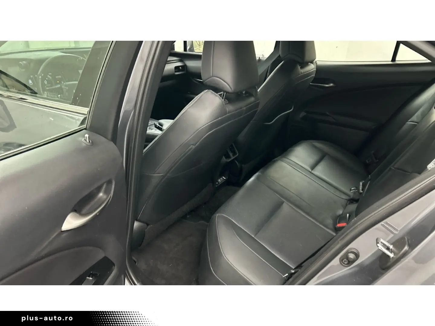 LEXUS UX 300e Luxury Line 360 Grad Kamera Mark Levinso