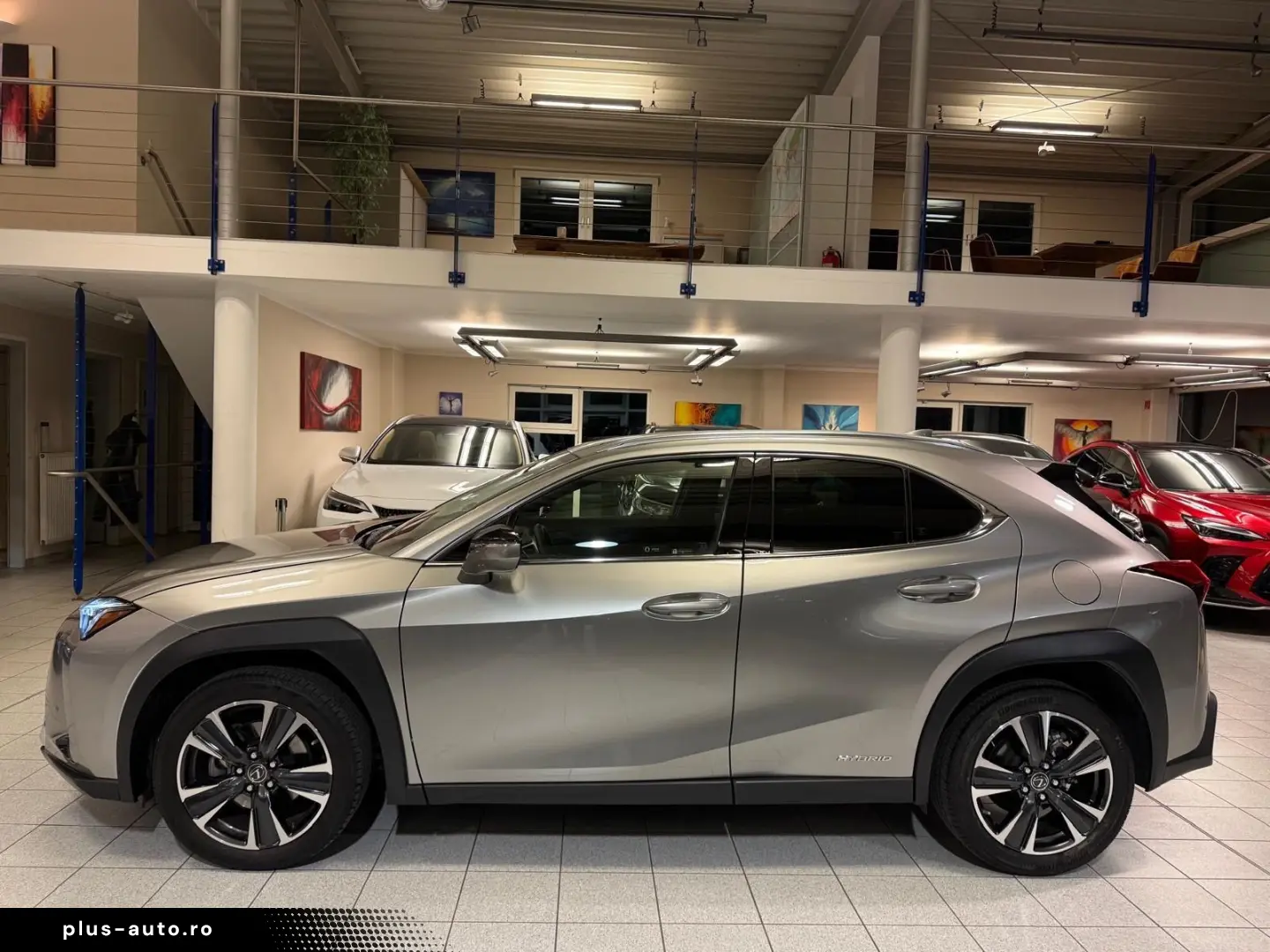LEXUS UX 250 h STYLE - KAMERA-NAVIG.-18 ZOLL-20.990 -