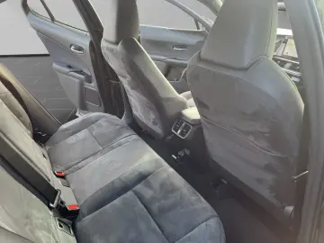 LEXUS UX 250 h LED TOP  KAMERA NAVI FACELIFT