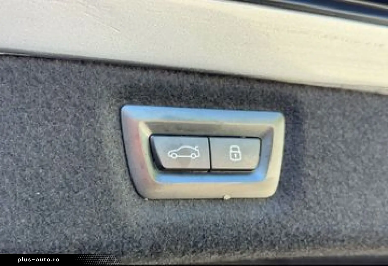 BMW M8 Coupe Competition  Carbon Laser