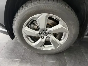 TOYOTA RAV 4 RAV4 Hybrid 4x4 Lounge  Shzg  Alu  PDC  Ka