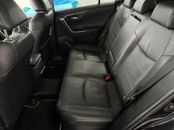 TOYOTA RAV 4 RAV4 Hybrid 4x4 Lounge  Shzg  Alu  PDC  Ka