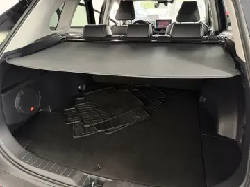 TOYOTA RAV 4 RAV4 Hybrid 4x4 Lounge  Shzg  Alu  PDC  Ka