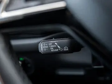 SKODA Kodiaq 2.0 TDI Style 4x4 7-Sitzer AHK Pano 360