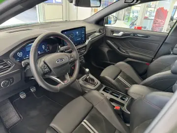 FORD Focus ST X Fahrerassistenz   Panorama   B&O
