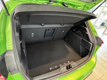 FORD Focus ST X Fahrerassistenz   Panorama   B&O