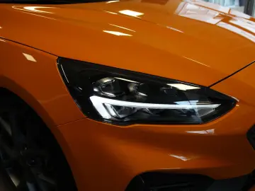 FORD Focus Lim. ST Performance-PAK  Styling-PAK