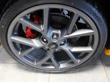 FORD Focus Lim. ST Performance-PAK  Styling-PAK