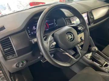 SKODA Kodiaq 2.0 TDI 4x4 Sportline 7Sitzer