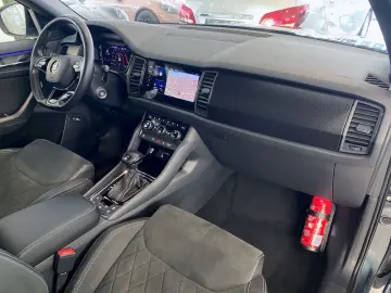 SKODA Kodiaq 2.0 TDI 4x4 Sportline 7Sitzer