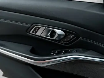 BMW M3 Limousine Basis